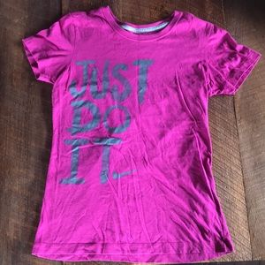 Nike t shirt
